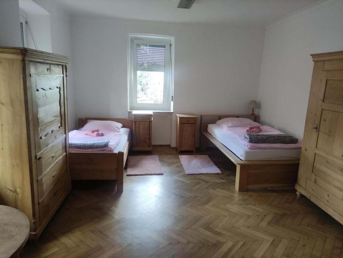 Ferienwohnung Veljanovski Haus Der Sonne Blaufelden Bagian luar foto